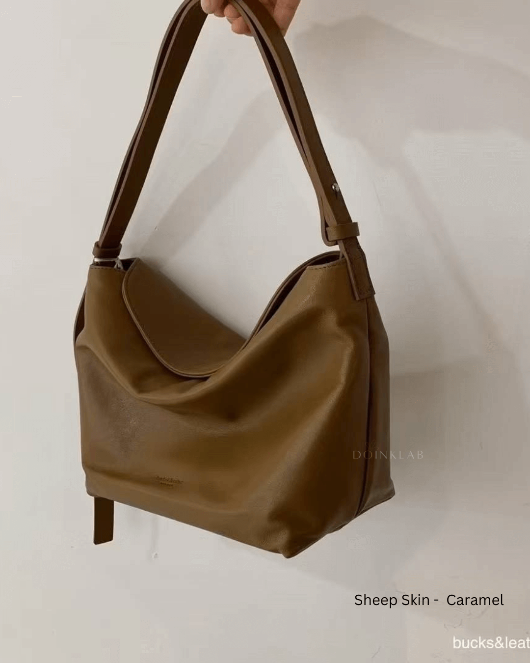 Bucks and Leather Folding Shoulder 慵懒包 中号 M 002