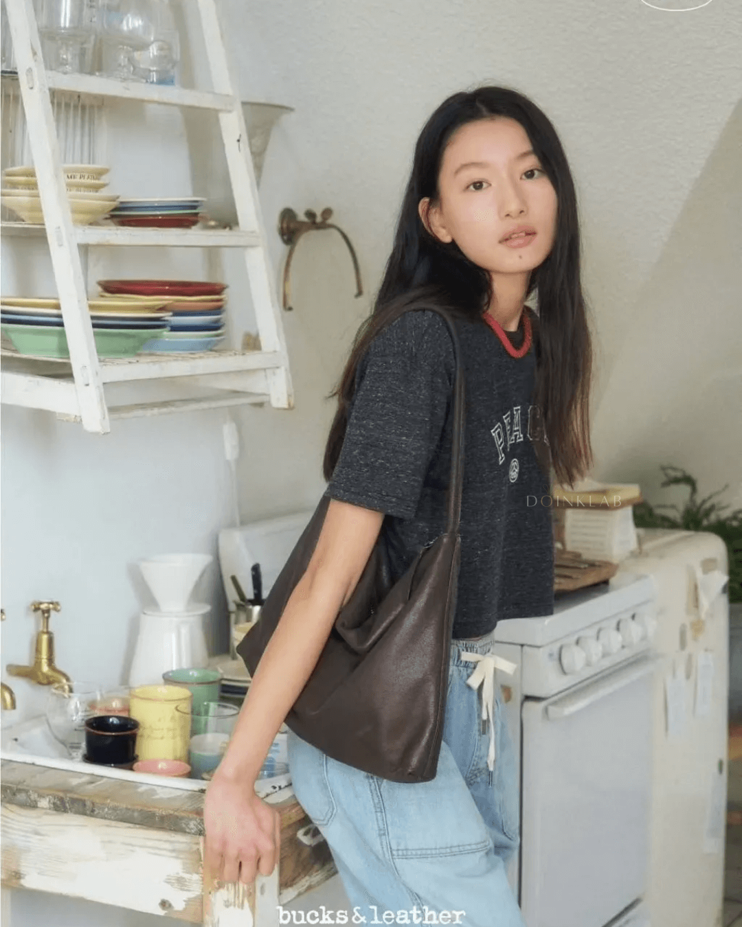Bucks and Leather Momo M 拉链慵懒垂坠款 - 中号 M 008
