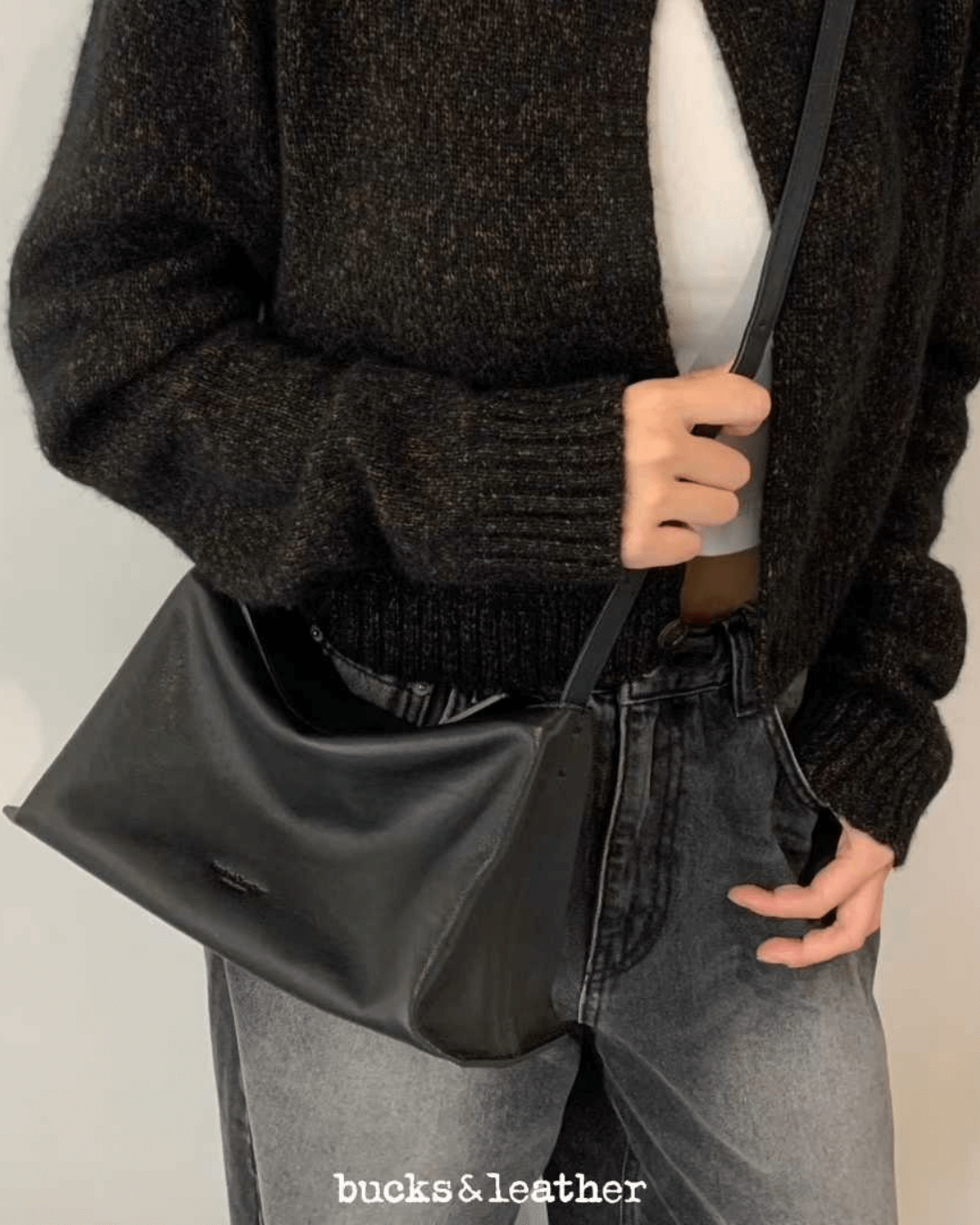 Bucks and Leather 014 Bread Bag S