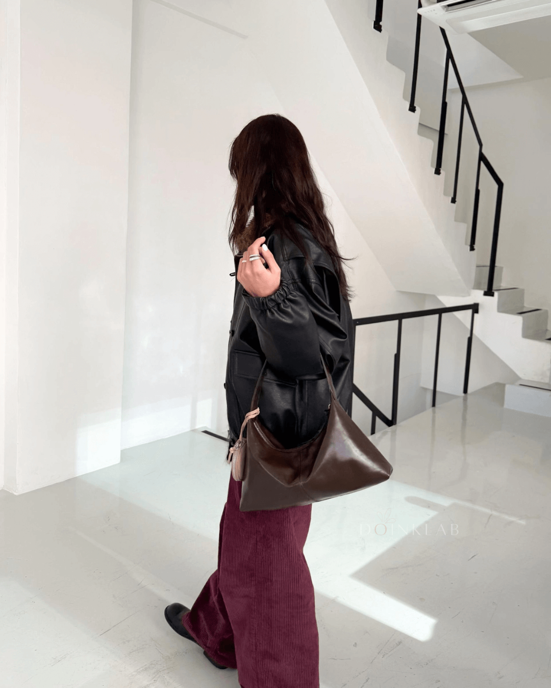 BUCKS AND LEATHER Monet Bag Pull Up 亮面腋下包