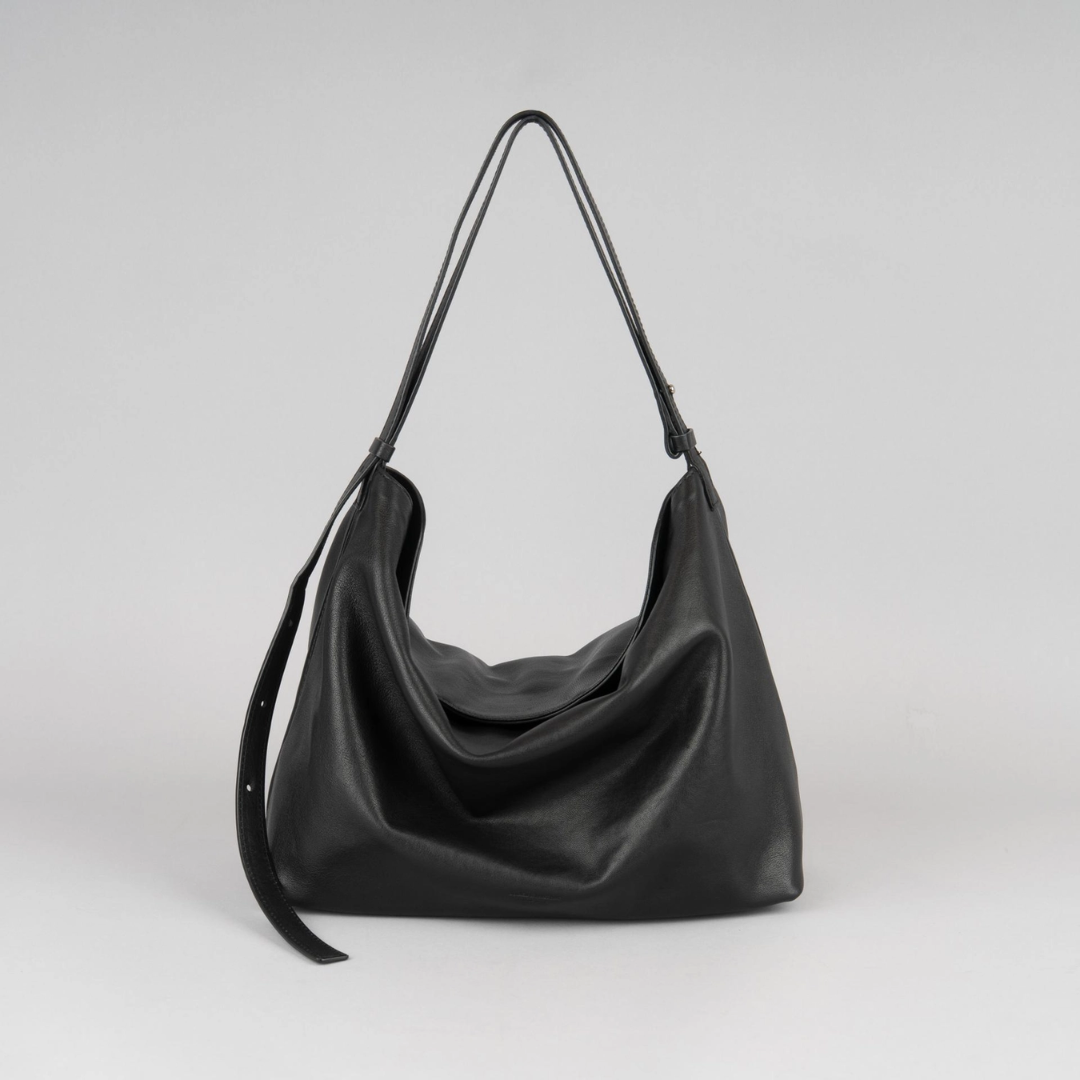 Bucks and Leather 001 Folding Shoulder L