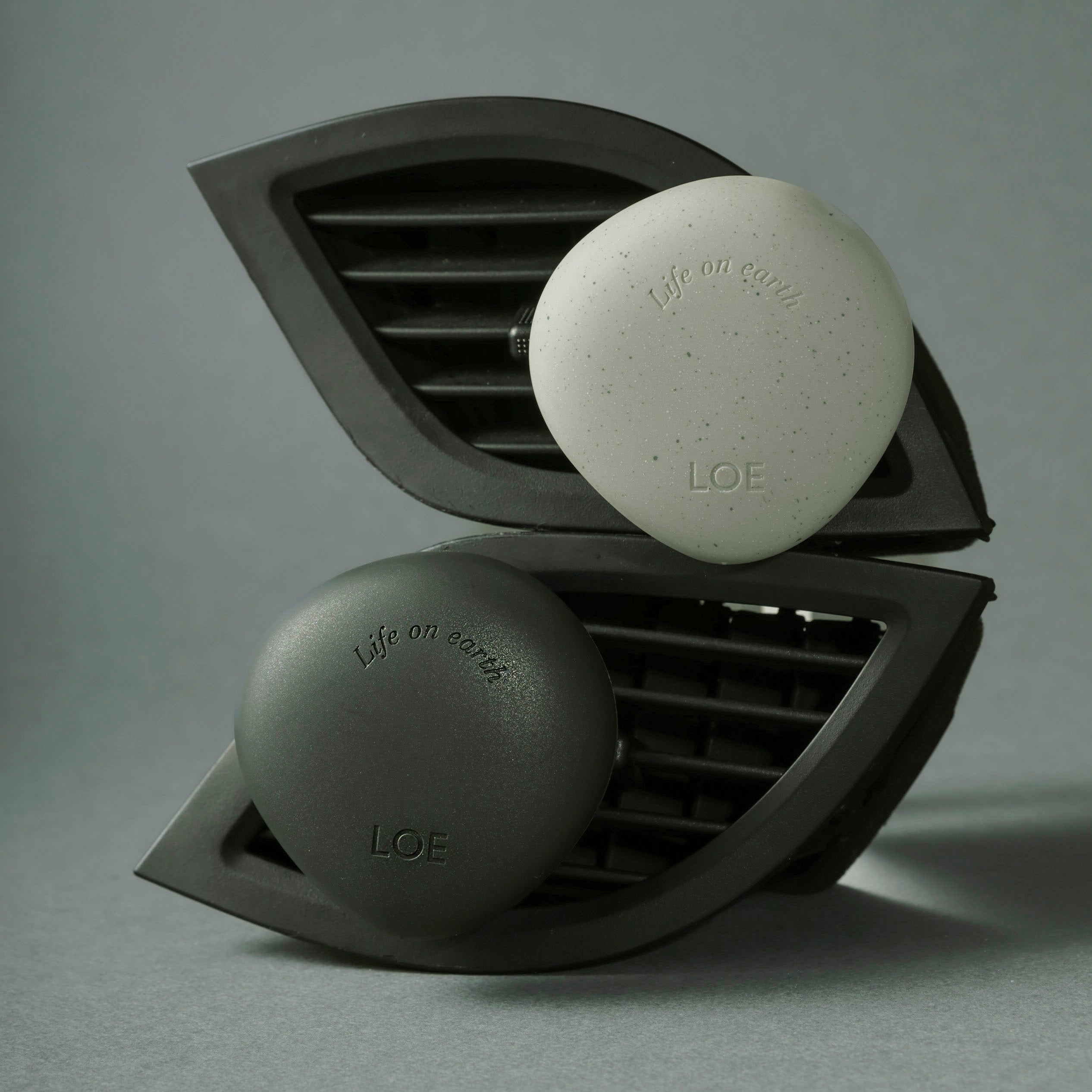 LOE Car Diffuser Set: Case + Refill 2ea
