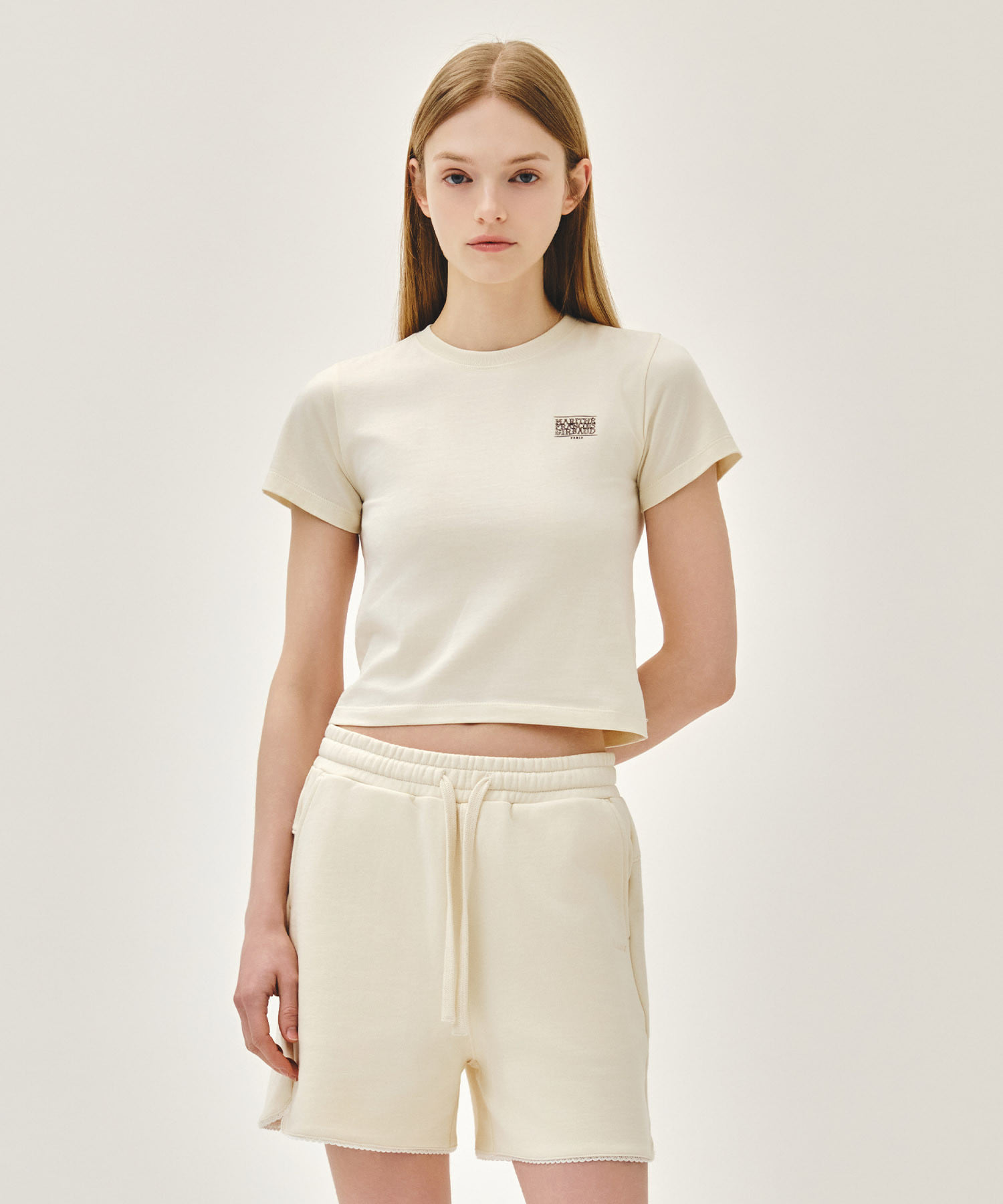 Marithe 055 W ANTIQUE CLASSIC LOGO SLIM CROP TEE