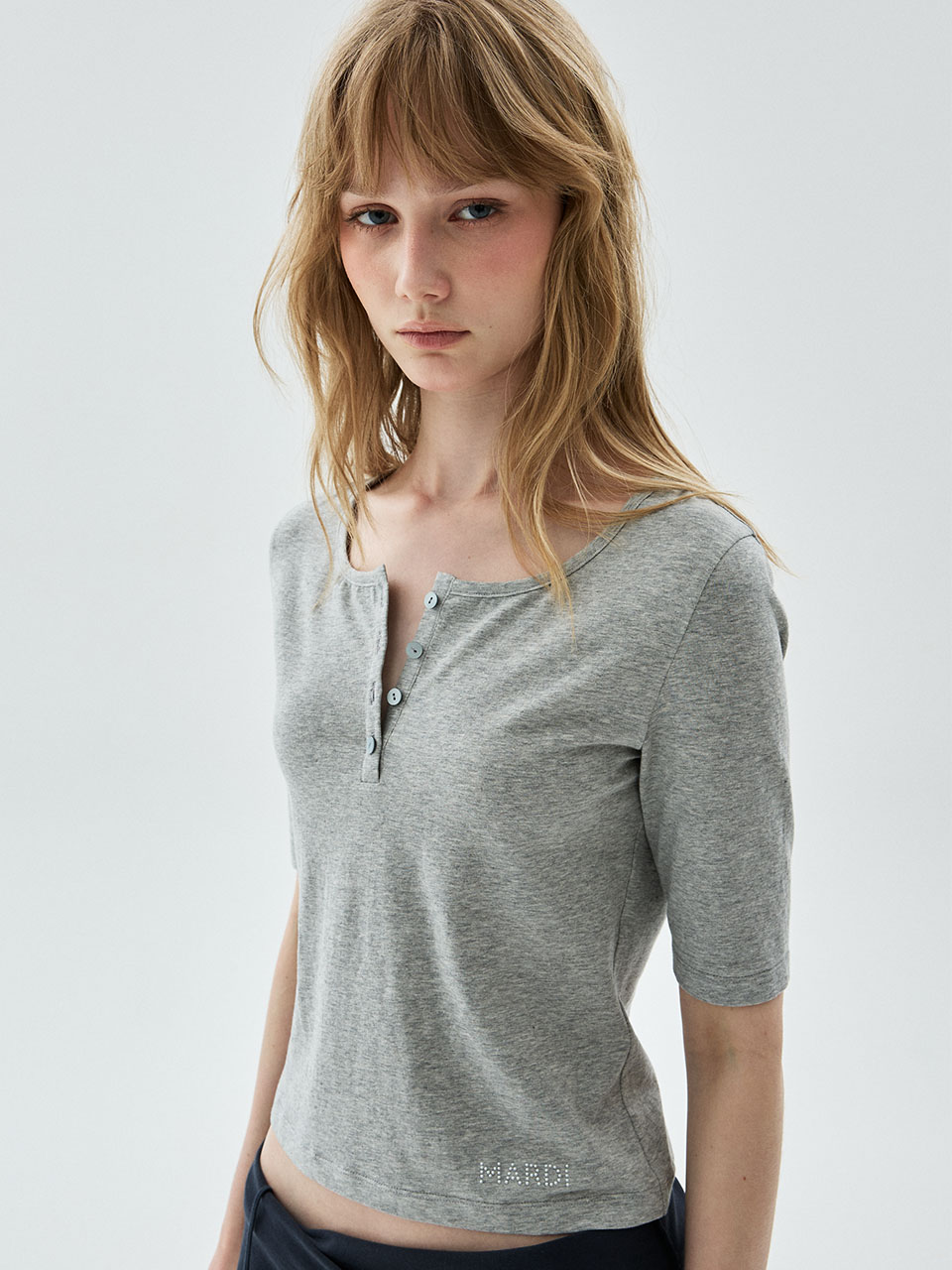 MARDI 105 SLIM TOP HENLEY NECK_GREY